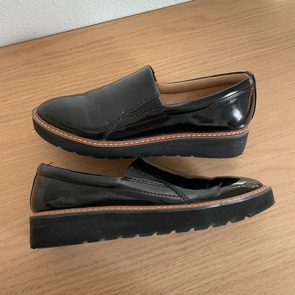 Naturalizer Shoes black platform slip on sneakers patent leather flatform loafer